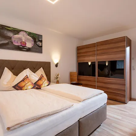 Angelika Tomann Apartment